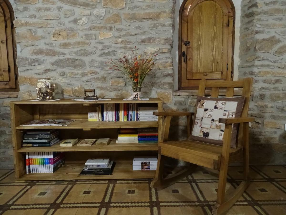 فيلا El Forn Rural Montmajor المظهر الخارجي الصورة